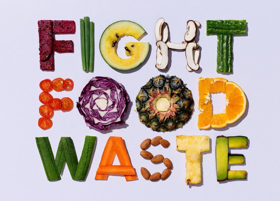 carbon footprint reduce food waste greenhouse gas methane emissions green living zero waste farmers markets hydroponics vertical farm nutrition urban farm composting reusable shopping recycle vegetarian deforestation landfill